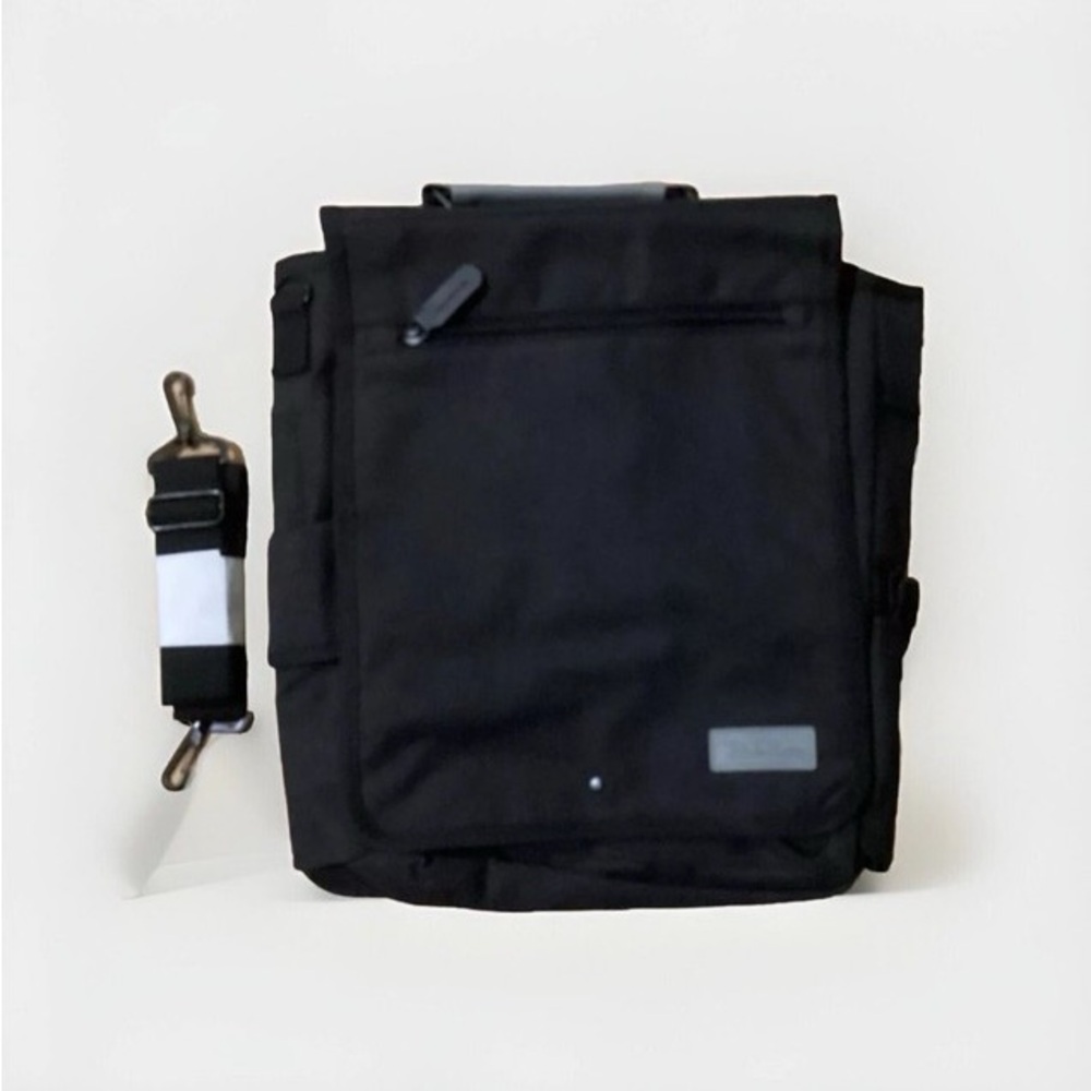 NWT Bella Russo 14” Black Canvas Crossbody Messenger Bag
